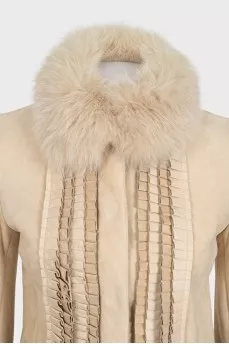 Beige sheepskin coat with fox fur
