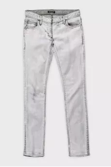 White low-rise skinny jeans