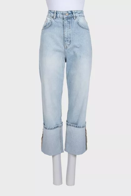 Light blue straight-leg jeans with cuffs