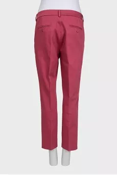 Pink straight-leg trousers with creases