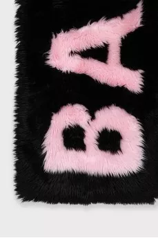 Voluminous eco-fur scarf