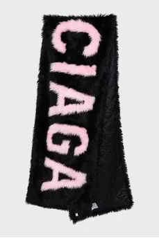 Voluminous eco-fur scarf