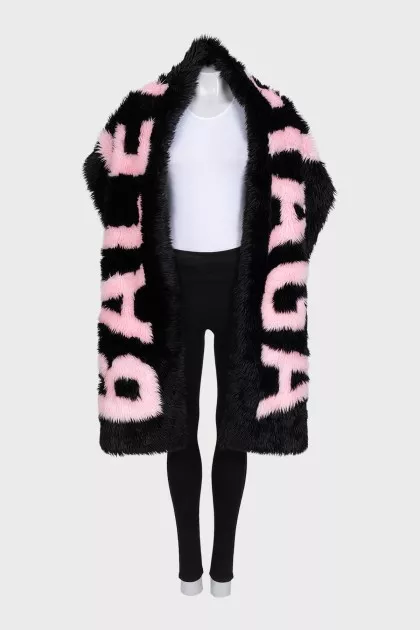 Voluminous eco-fur scarf