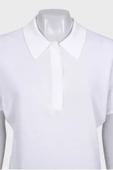 White button-down t-shirt with wide sleeves