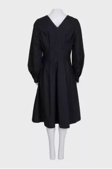 Fitted dress with front zip and tag