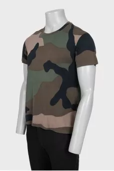 Men's straight-cut military print T-shirt
