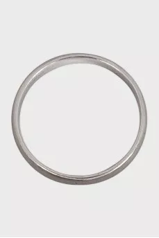 The ring is decorated with a diamond