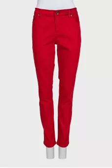 Червоні джинси звуженого крою