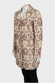 Straight coat with a bright print