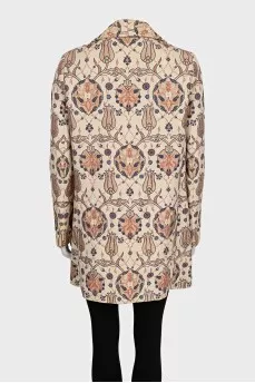 Straight coat with a bright print