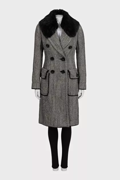 Gray double-breasted coat with a fur collar