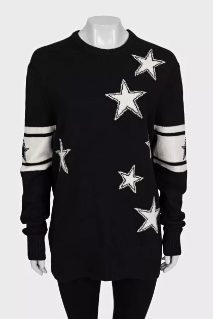 Black sweater with a print