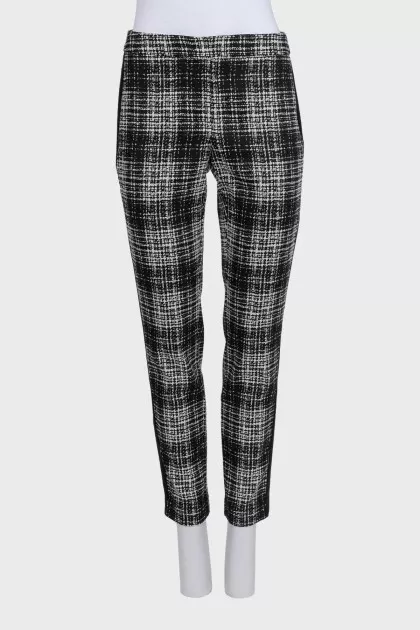 Black and white printed trousers