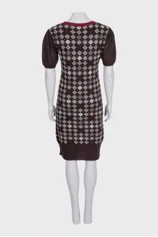 Fitted dress with diamond print