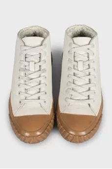 Gray leather sneakers with fur