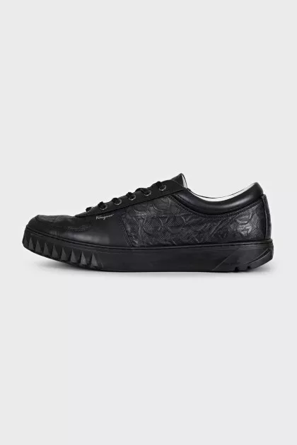 Men's black leather sneakers with branded embossing