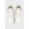 Leather platform sneakers