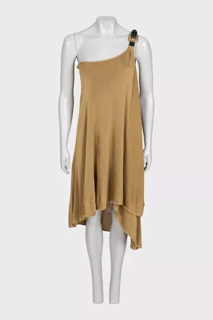 Green loose-fitting dress