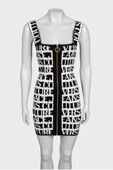 Bodycon dress with signature print and tag