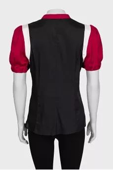 Fitted blouse with contrasting sleeves