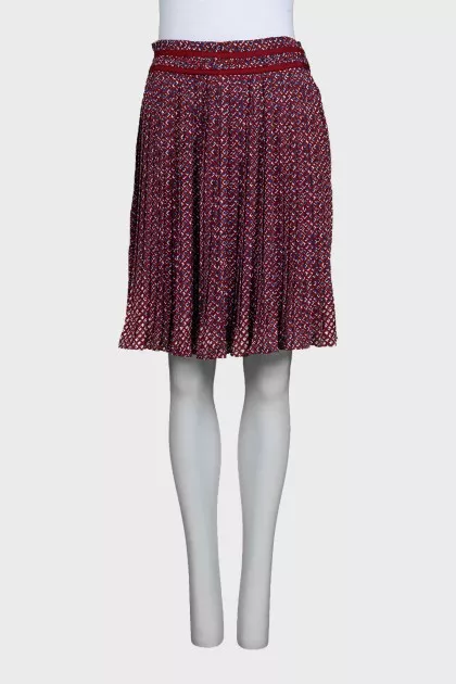 Red printed pleated skirt