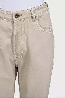 High-waisted straight-leg jeans with buttons
