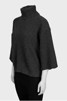 Cashmere sweater with short sleeves