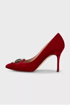 Red velvet pumps with decoration
