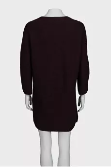 Loose-fitting purple wool dress