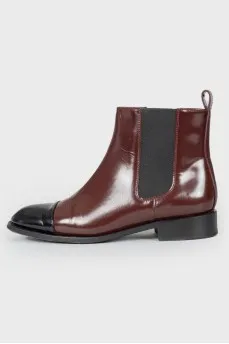 Low -heeled boots