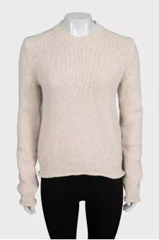 Plain straight-cut jumper