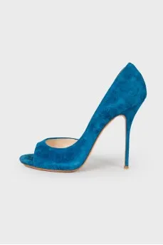 Blue suede shoes