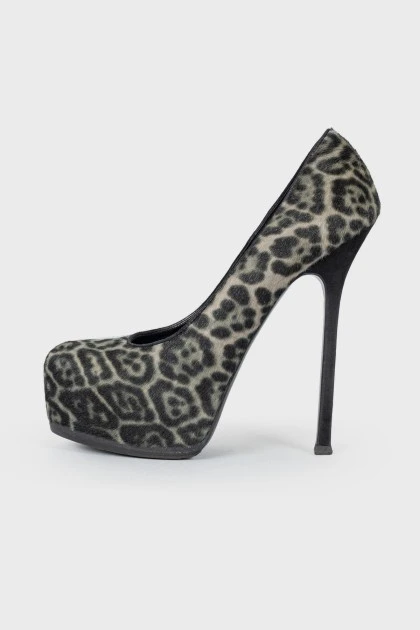Leopard print pony leather shoes