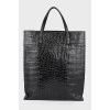 Leather bag with reptile embossing