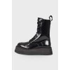 Massive platform shoes with tag