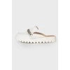 Children's mules with a chain