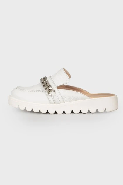 Children's mules with a chain