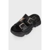 Solid platform sandals