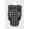 Open shoulders checked dress