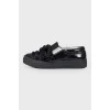Children's slip-ons with ruffles