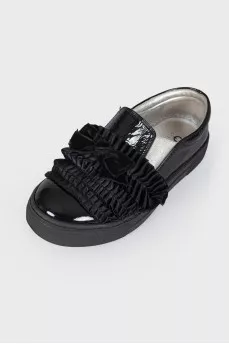 Children's slip-ons with ruffles