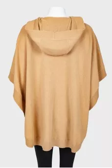 Hooded cape