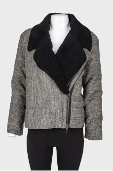 A detachable collar jacket