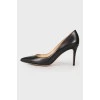 Classic leather shoes