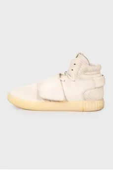 Children's suede sneakers