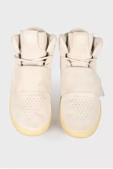 Children's suede sneakers