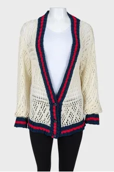 Buttoned knitted cardigan