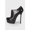 Patent toecap stiletto boots