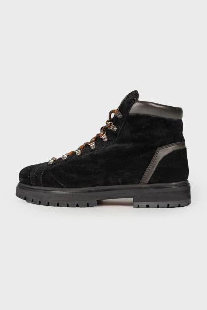 Men's suede boots