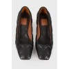 Quilted square toe shoes